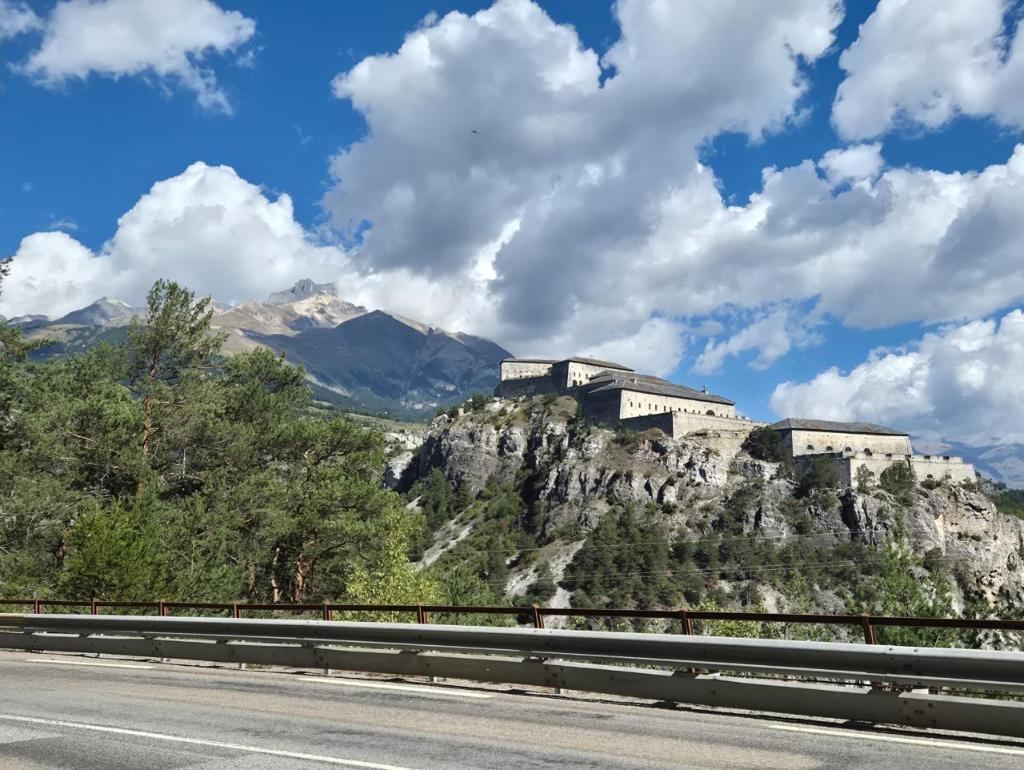 The forts from the road