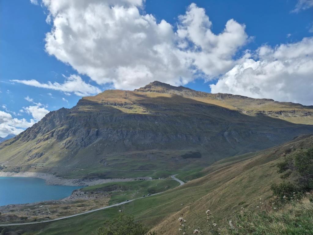 Lake and mountain