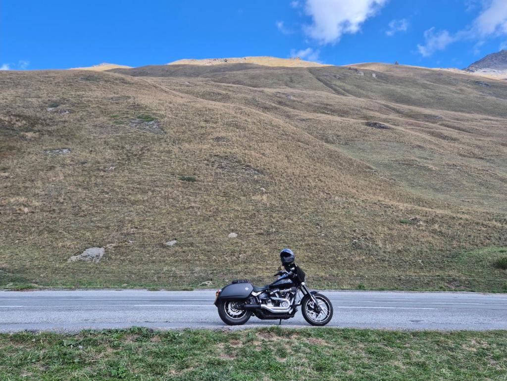 The bike on the pass road