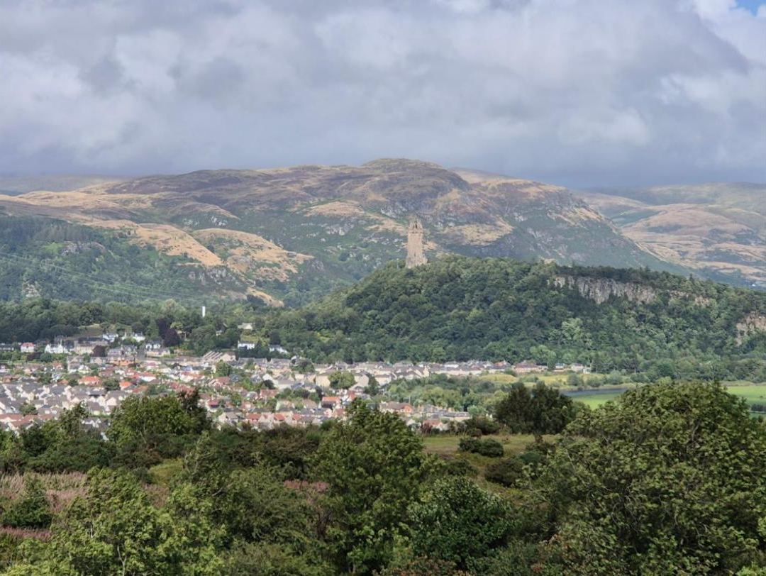 The Wallace Monument and the hills