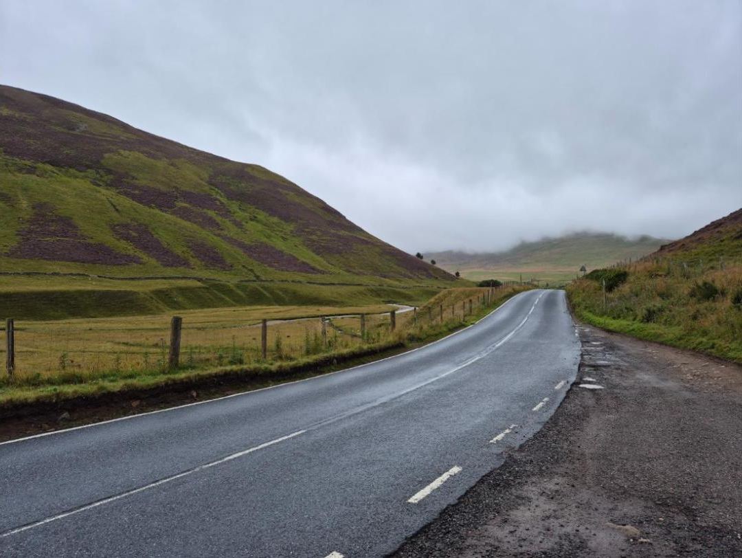 The road up through the glen